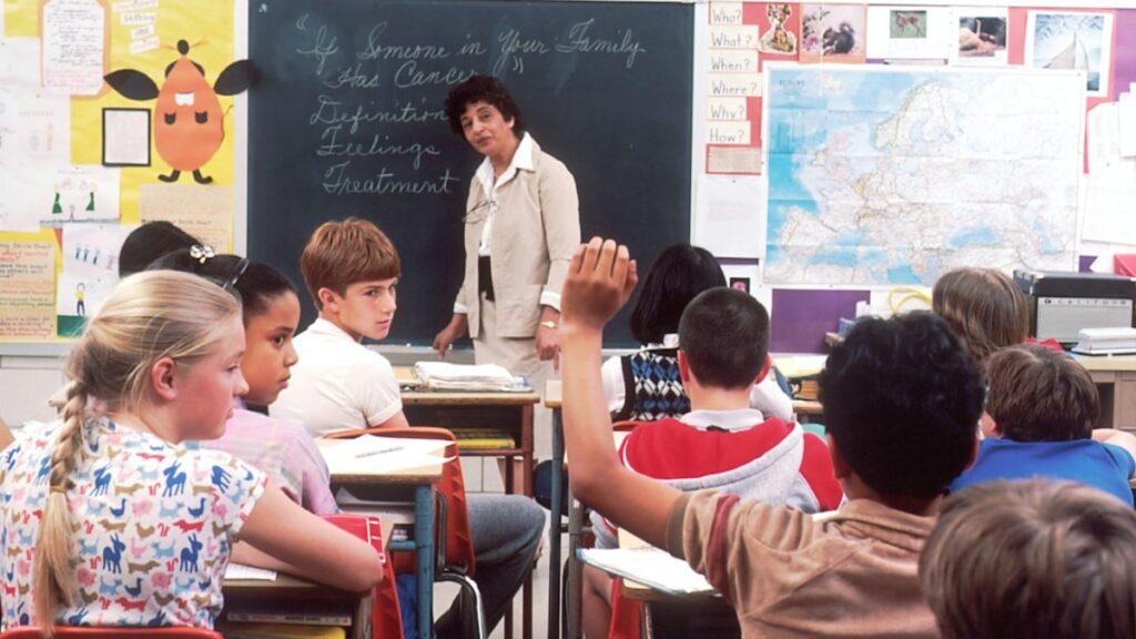 Teachers Versus Students: What It Takes to Be a Learning Teacher